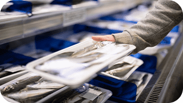 スーパー魚売り場